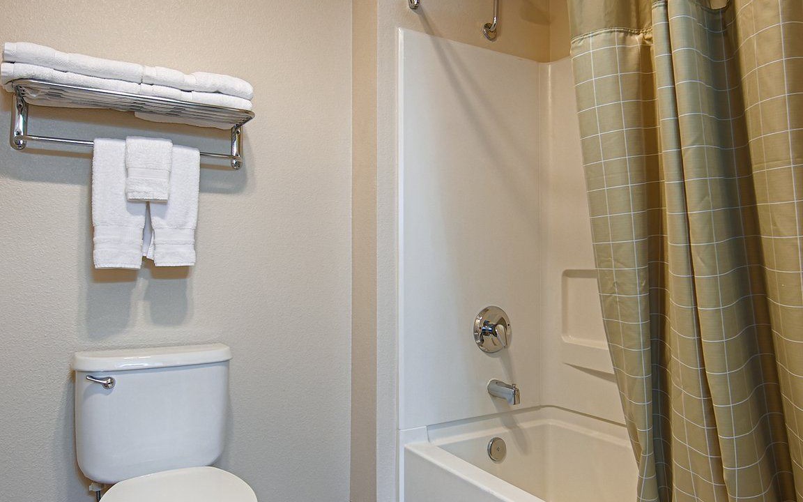 Photo of Bathroom in Dinuba