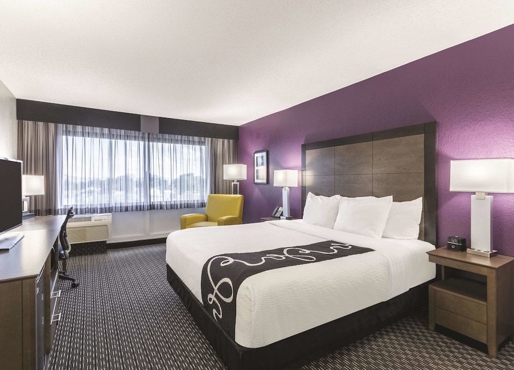 Photo of Bedroom in Northeast Virginia Beach