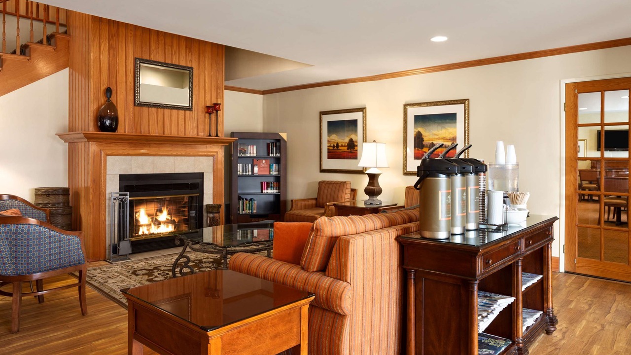Photo of Livingroom in Maumee