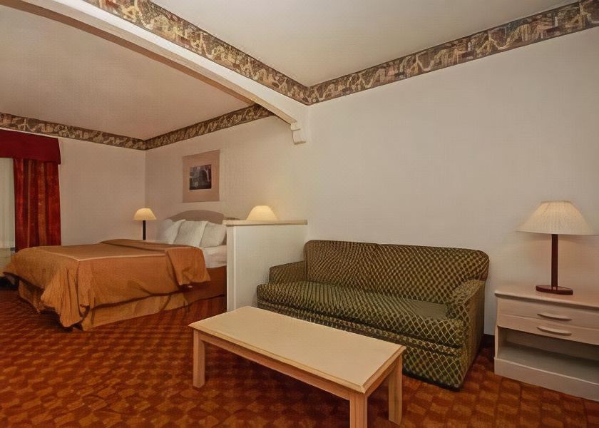 Photo of Livingroom in Maryvale