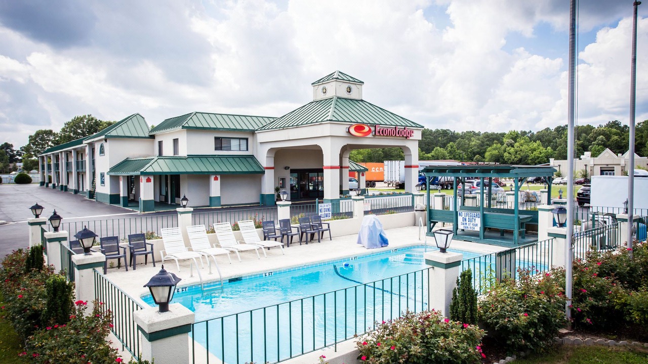Photo of Others in Goose Creek