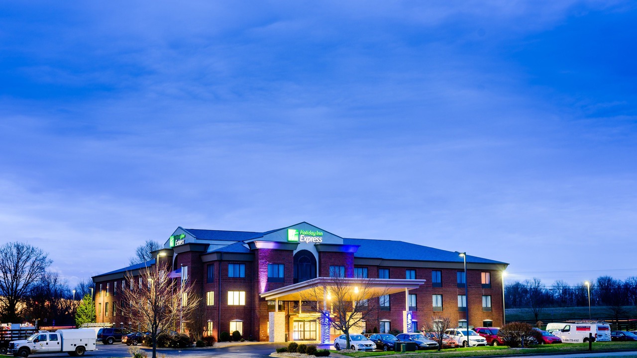 Photo of Buildings in Shelbyville