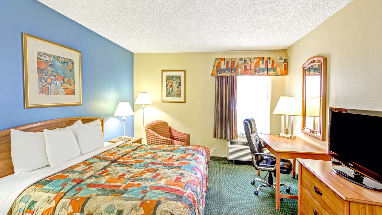 Photo of Bedroom in Morrisville