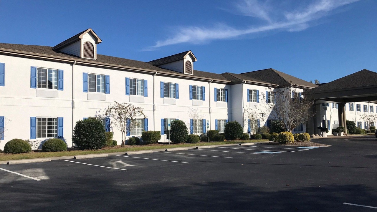 Photo of Buildings in Sneads Ferry