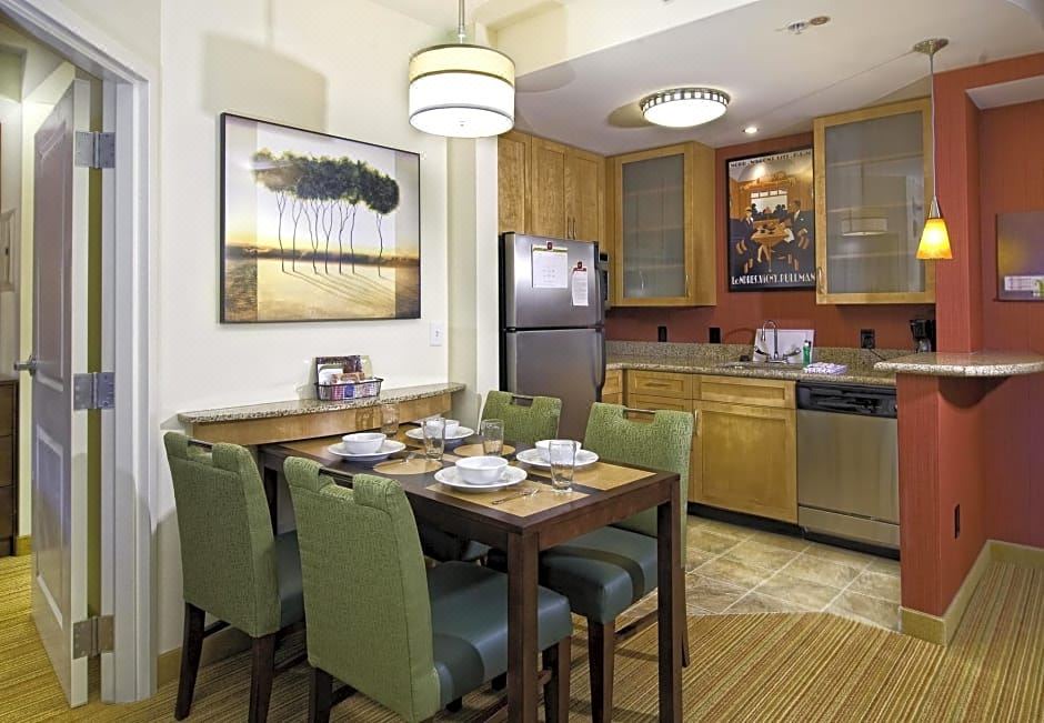 Photo of Livingroom in West Freemason