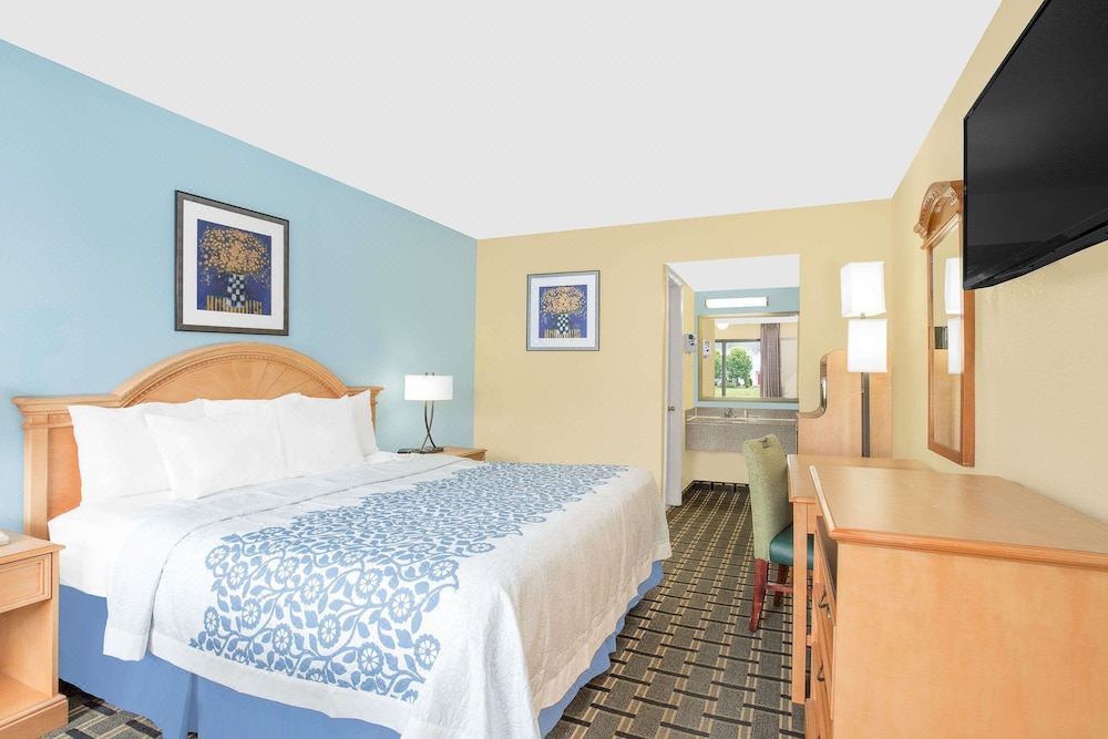 Photo of Bedroom in Ruther Glen