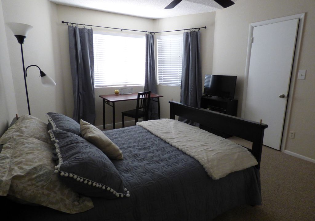 Photo of Bedroom in Alta Mesa Community Association