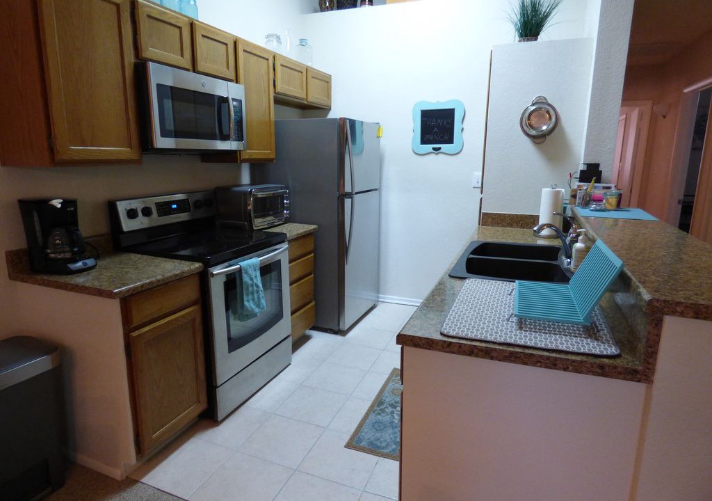 Photo of Kitchen in Alta Mesa Community Association