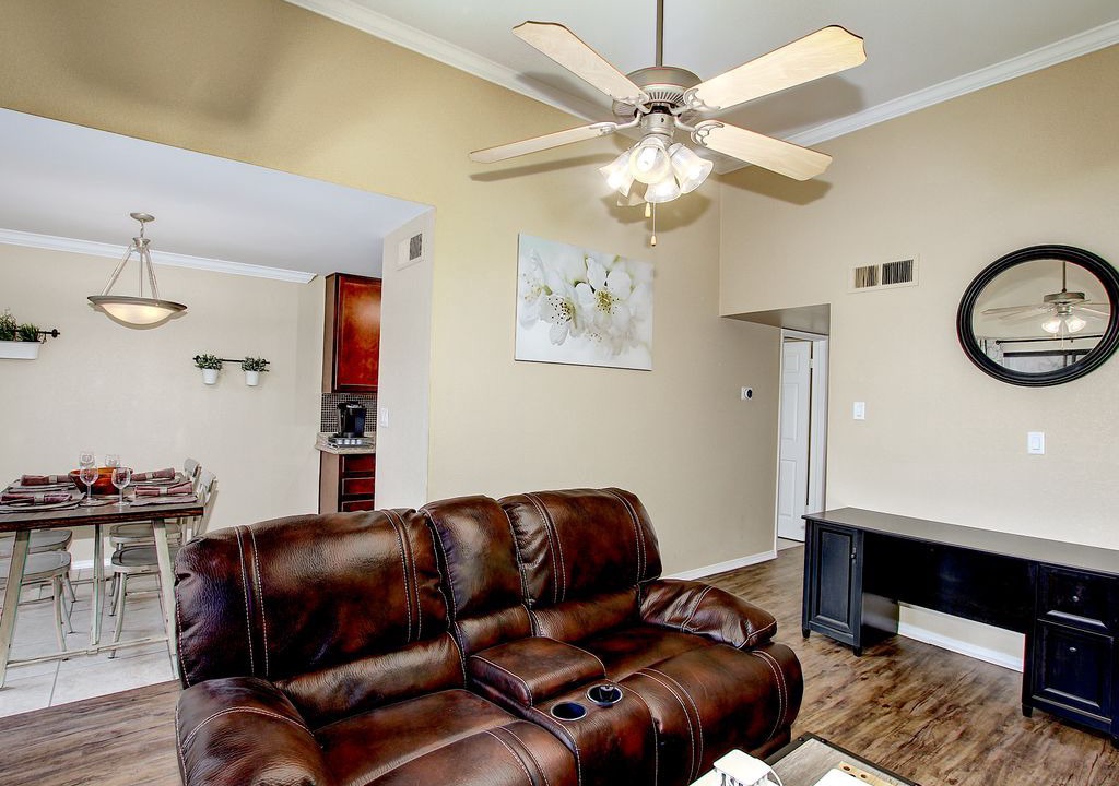 Photo of Livingroom in Scottsdale Estates Five