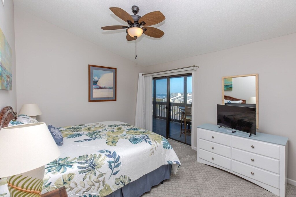 Photo of Bedroom in Sneads Ferry
