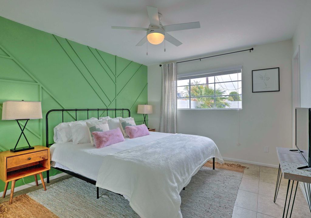 Photo of Bedroom in Scottsdale Estates Five