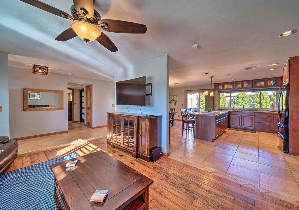 Photo of Livingroom in Norma Estates