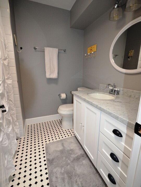 Photo of Bathroom in Scottsdale Estates Nine