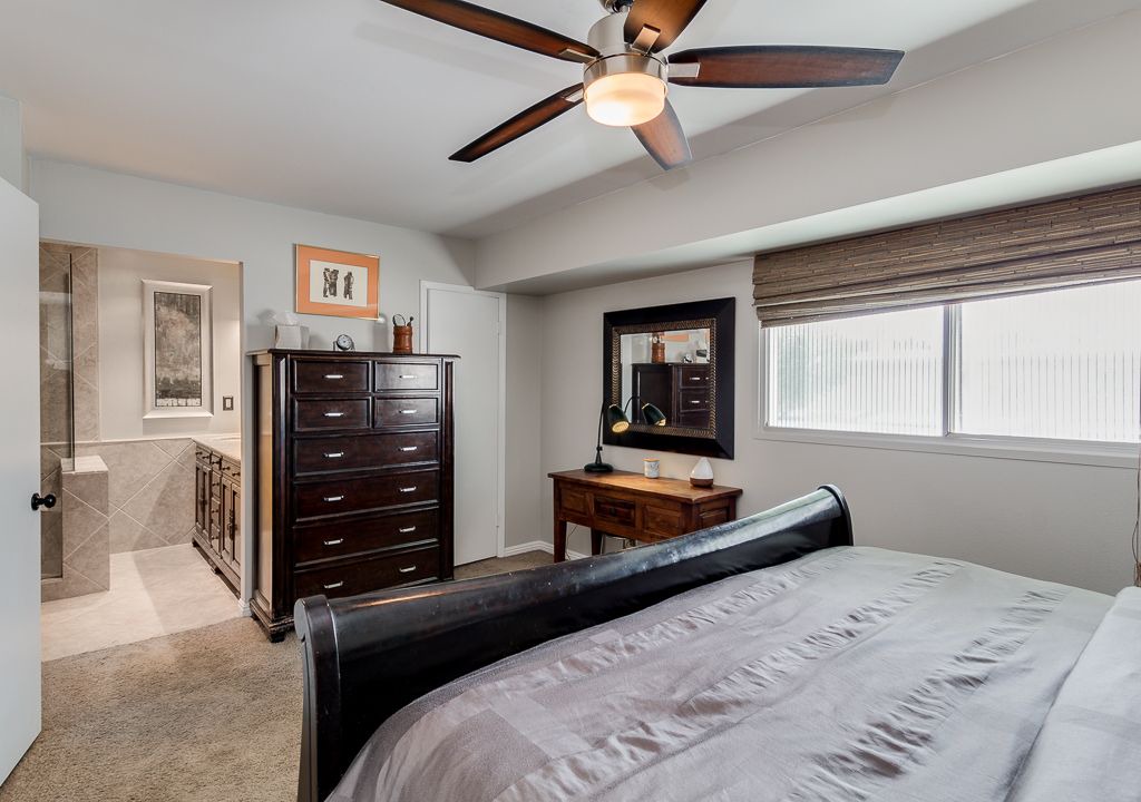 Photo of Bedroom in Western Villa