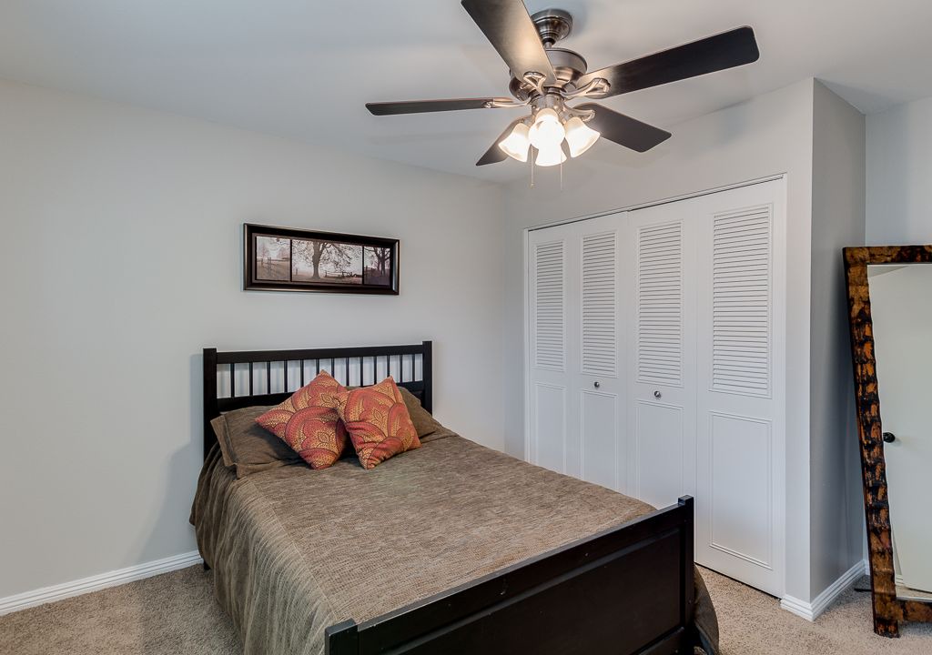 Photo of Bedroom in Western Villa