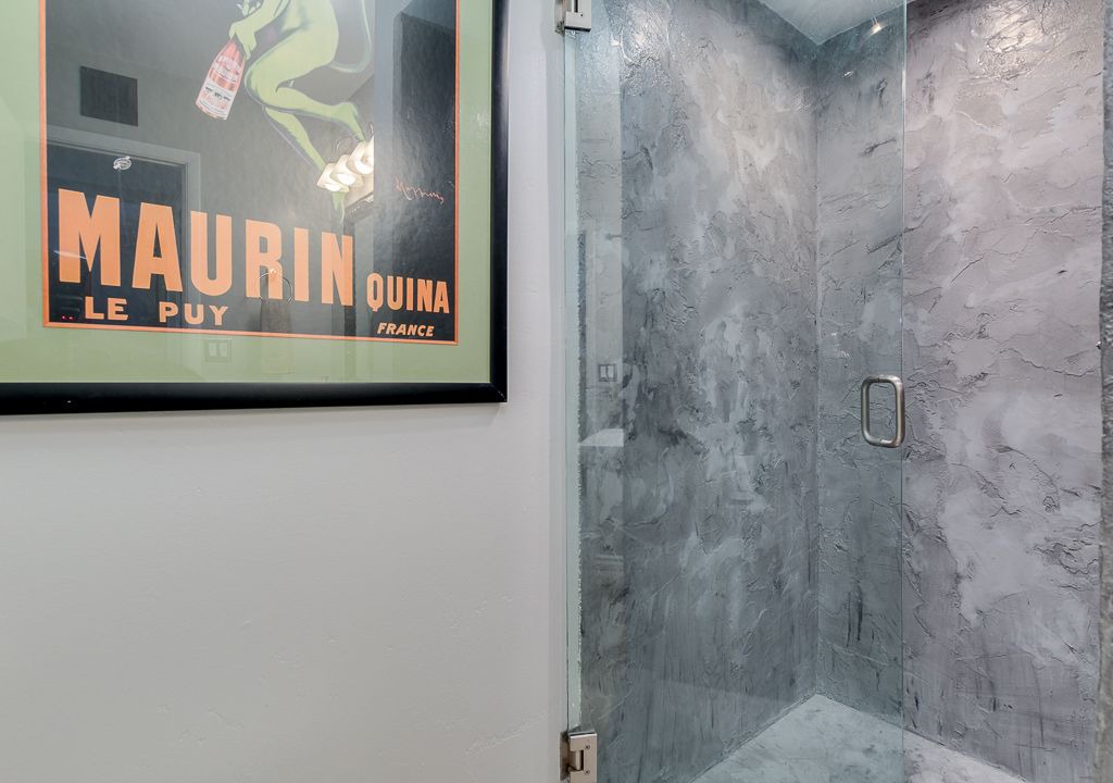 Photo of Bathroom in Western Villa