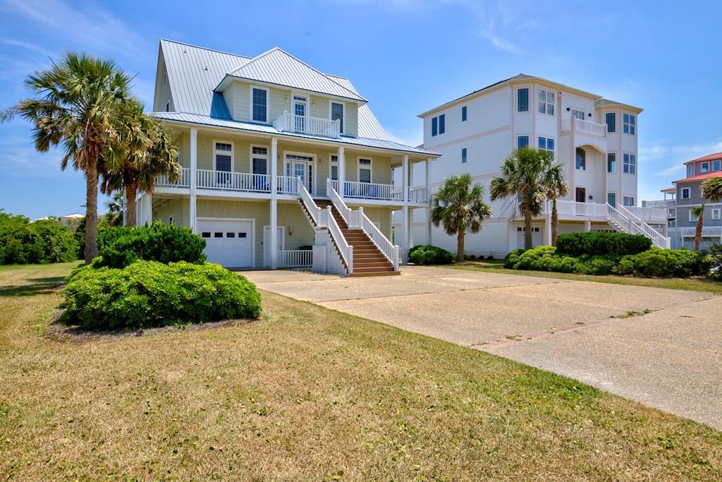 Photo of Buildings in Cape Island