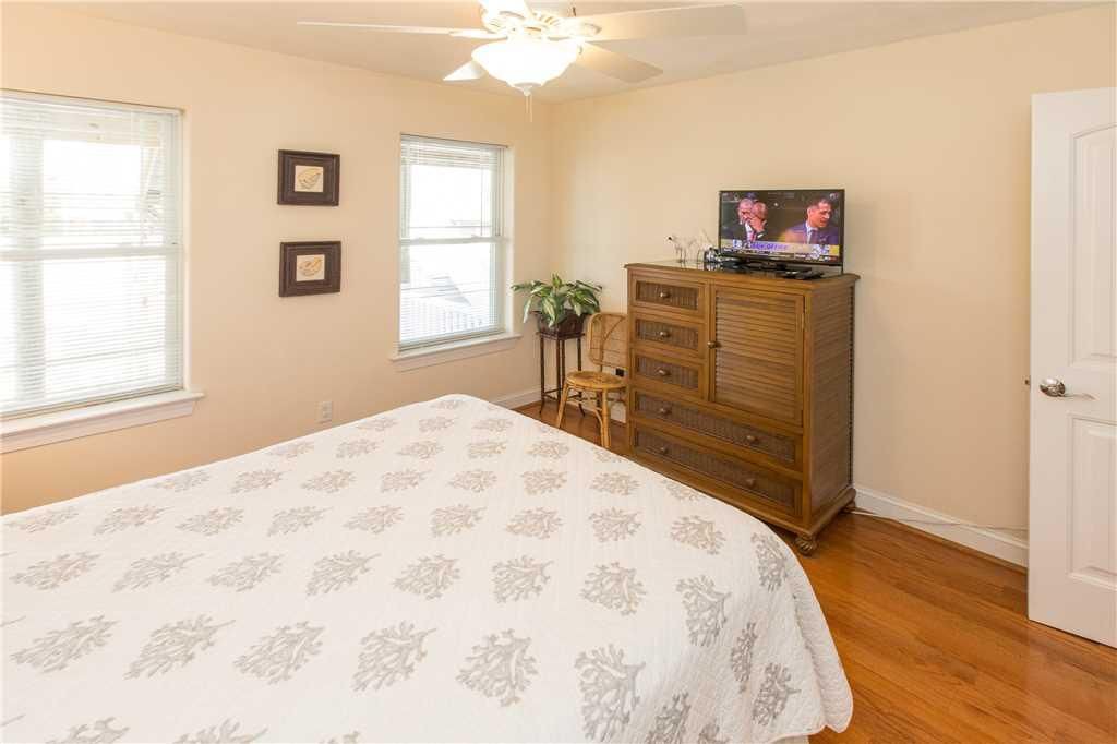 Photo of Bedroom in Sandbridge