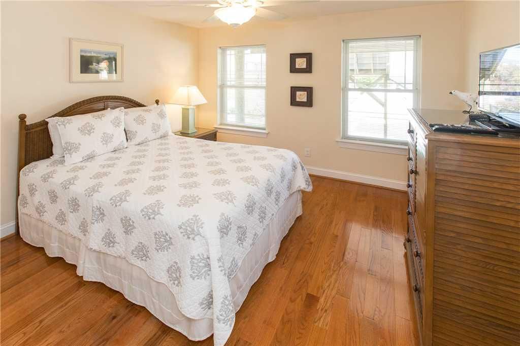 Photo of Bedroom in Sandbridge