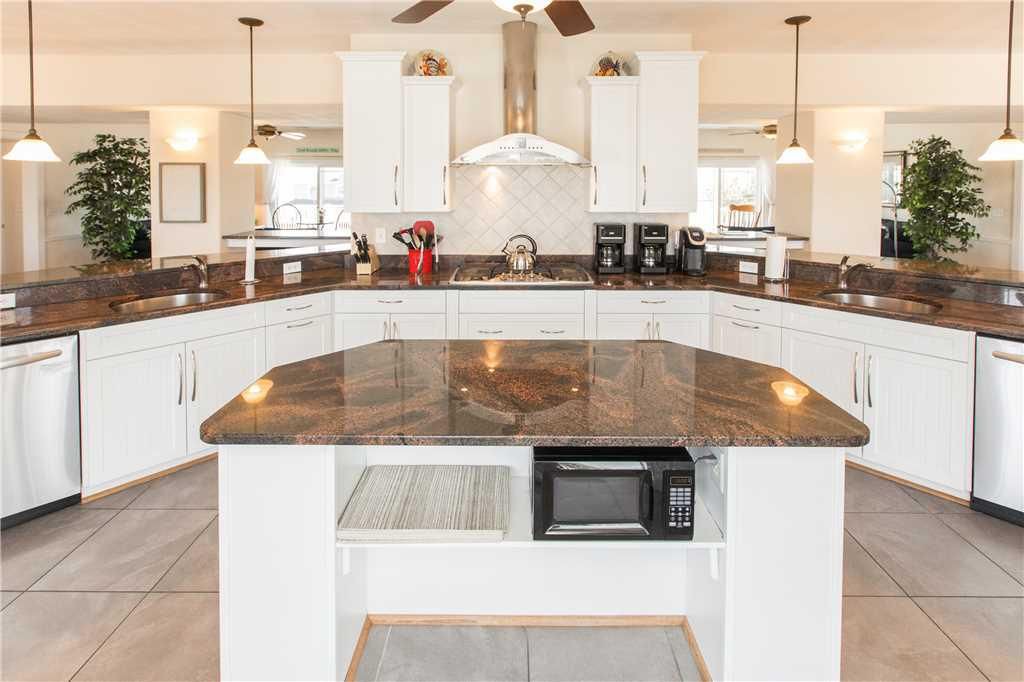 Photo of Kitchen in Sandbridge