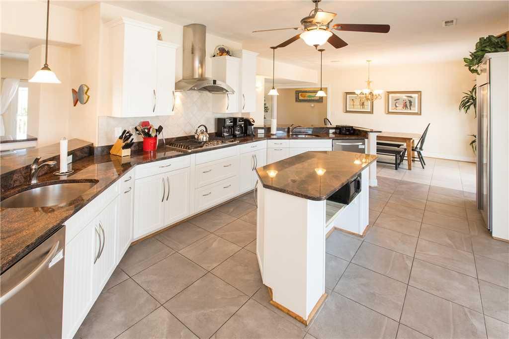 Photo of Kitchen in Sandbridge
