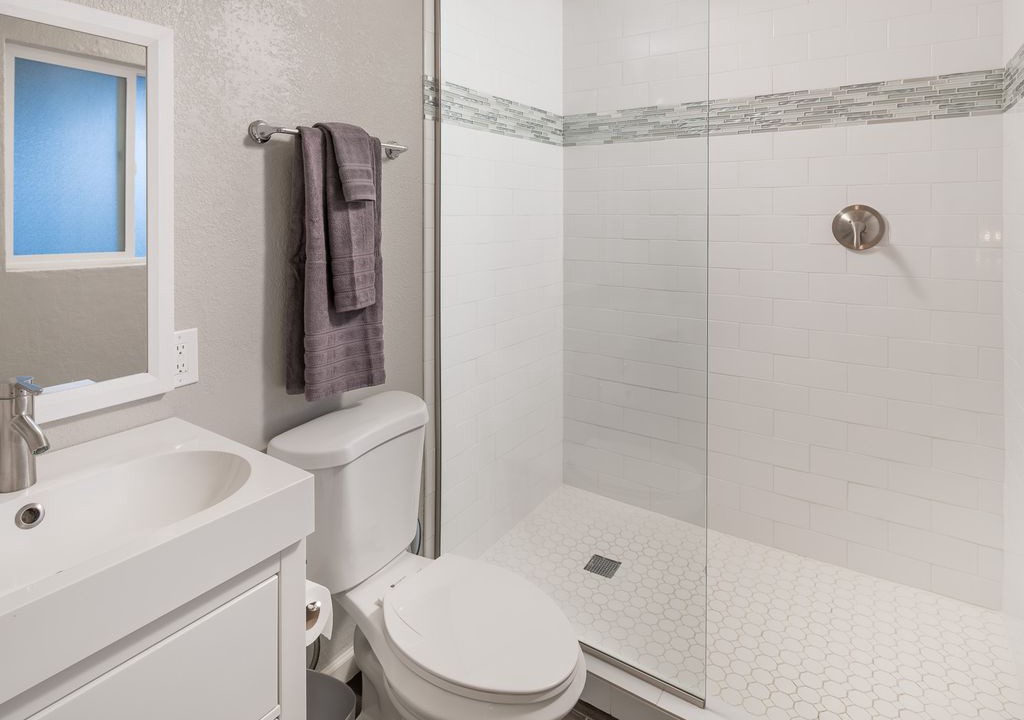 Photo of Bathroom in Scottsdale Estates Six