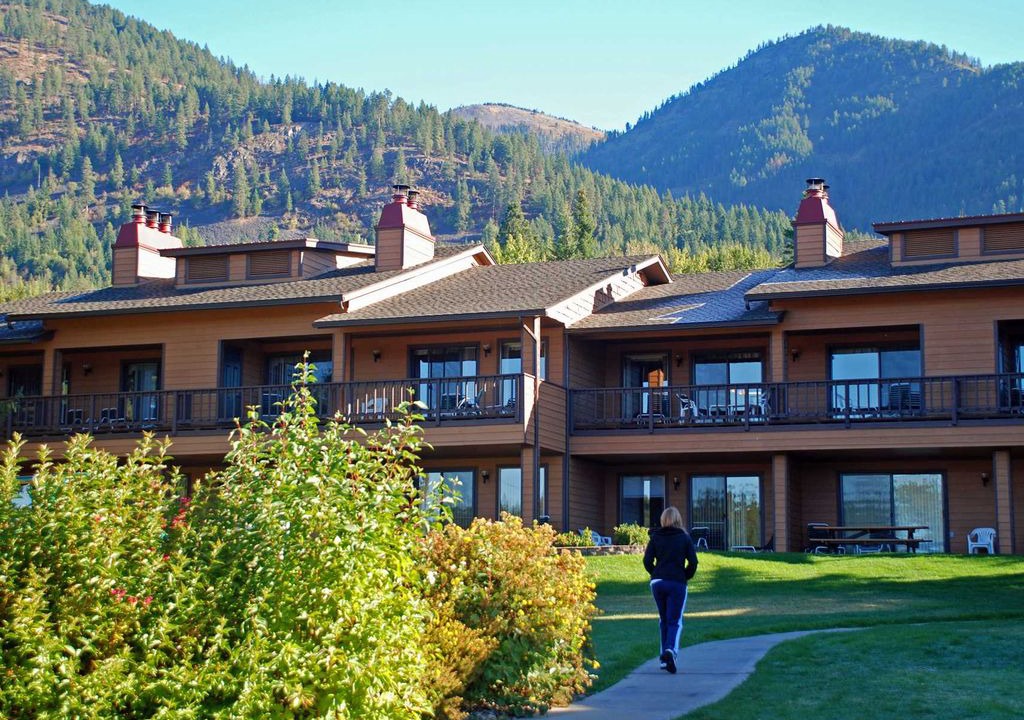 Photo of Buildings in Hope