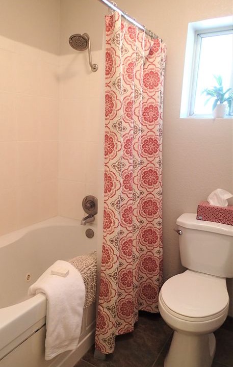 Photo of Bathroom in Val Vista Lakes