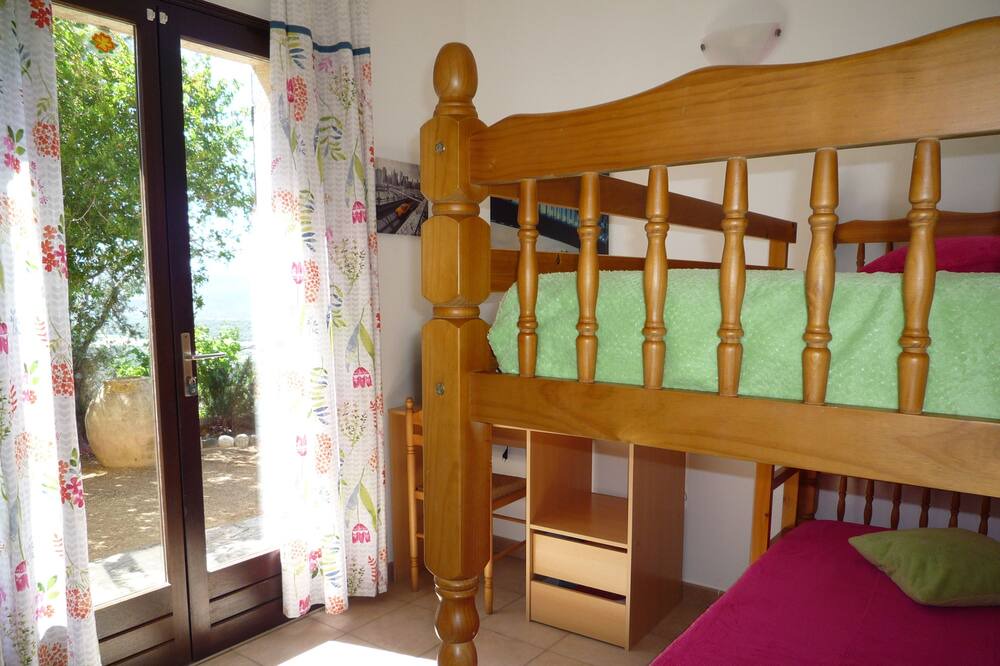 Photo of Bedroom in Belgodere