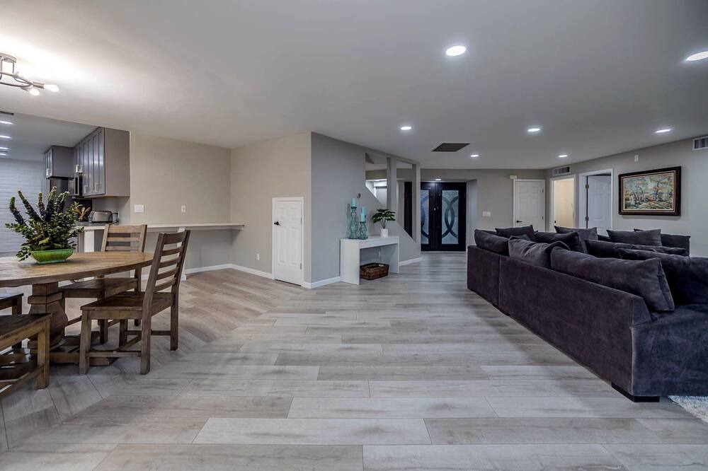 Photo of Others in Mountain Gardens Estates