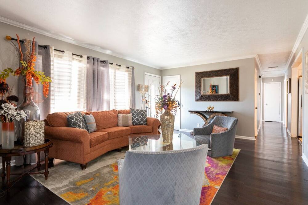 Photo of Livingroom in Buechel