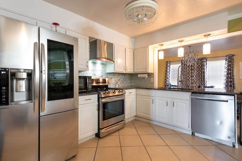 Photo of Kitchen in Buechel