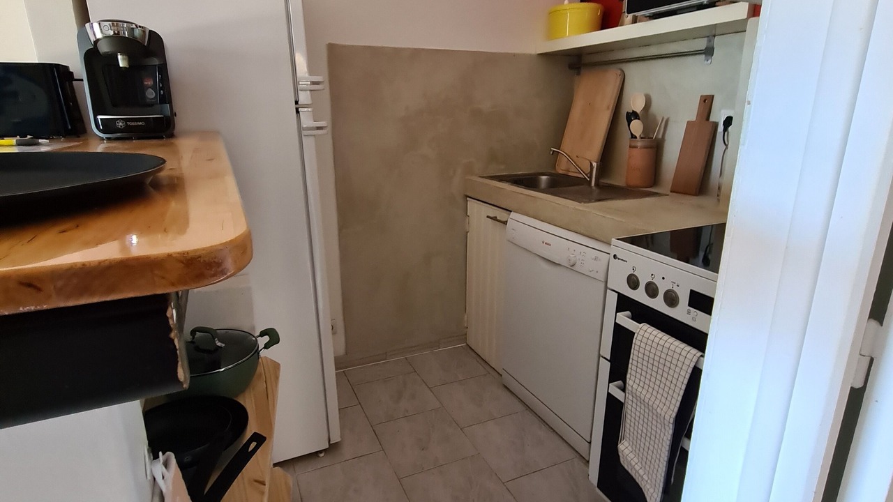 Photo of Kitchen in Residences du Golfe de Lava