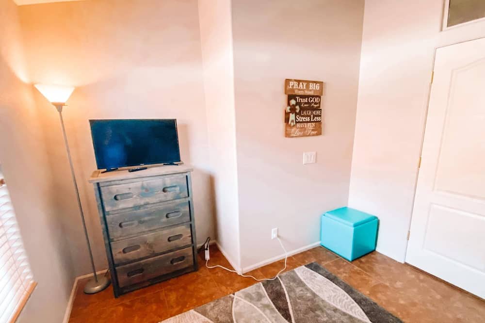 Photo of Bedroom in Canyon Trails
