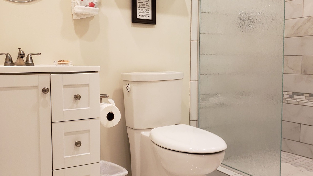 Photo of Bathroom in Cottonwood