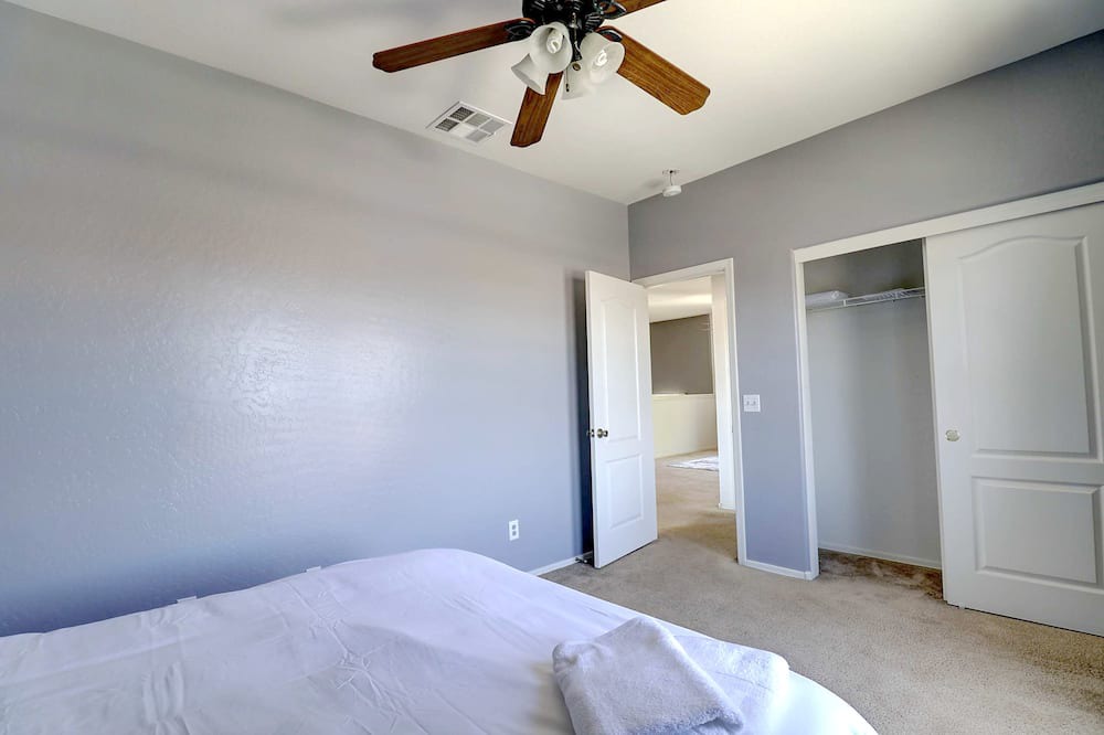 Photo of Bedroom in Surprise Farms