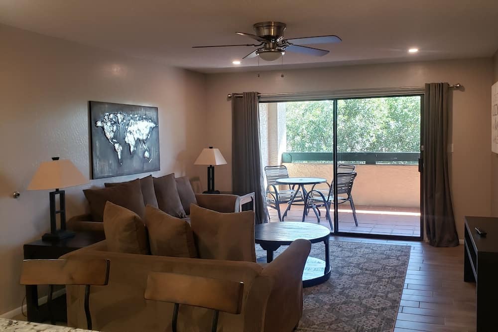 Photo of Livingroom in Scottsdale