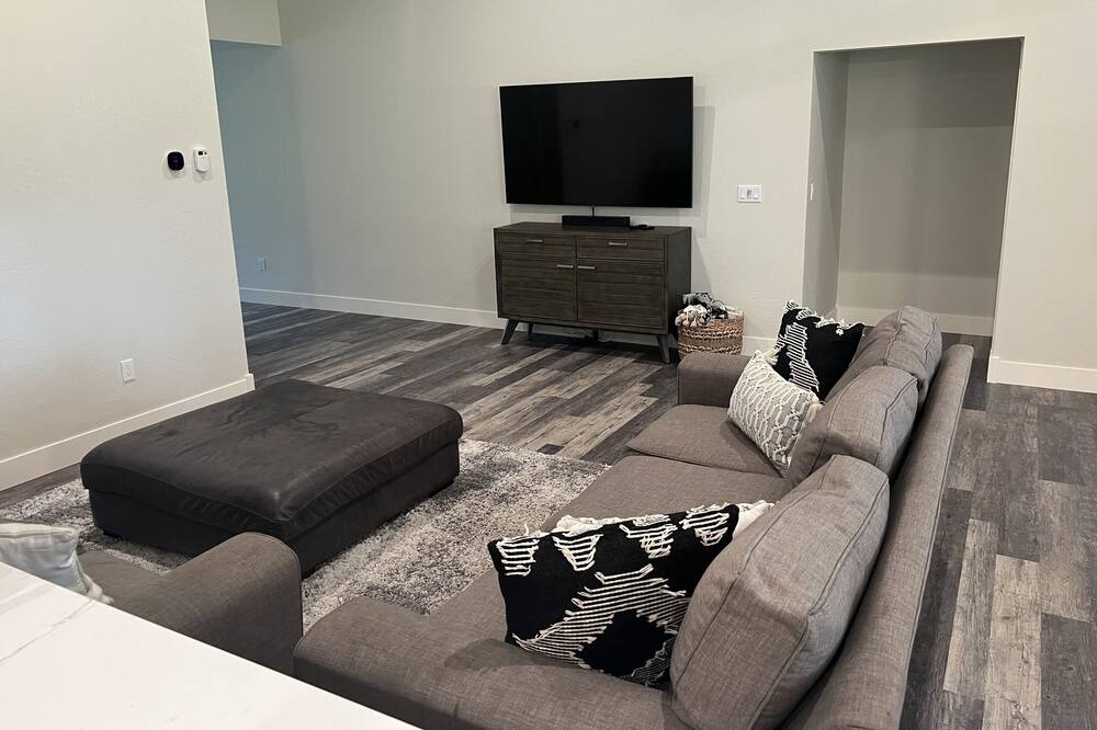 Photo of Bedroom in Dover Bay