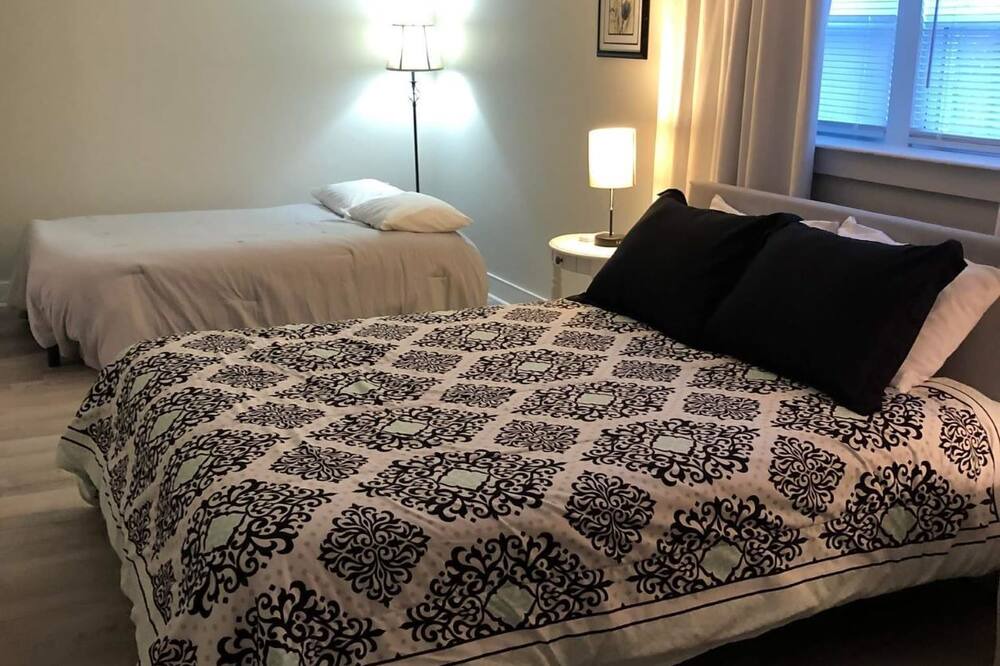 Photo of Bedroom in Roanoke