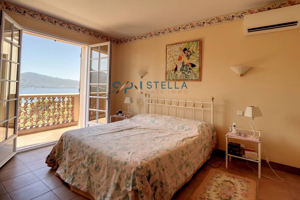 Photo of Bedroom in Residences du Golfe de Lava