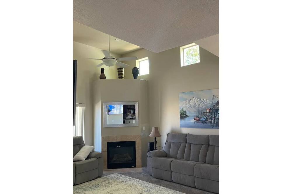 Photo of Bedroom in Bullhead City