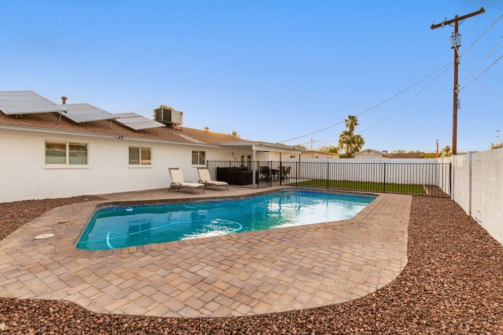 Photo of Outdoor in Maryvale