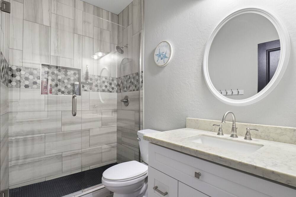 Photo of Bathroom in Surprise Farms