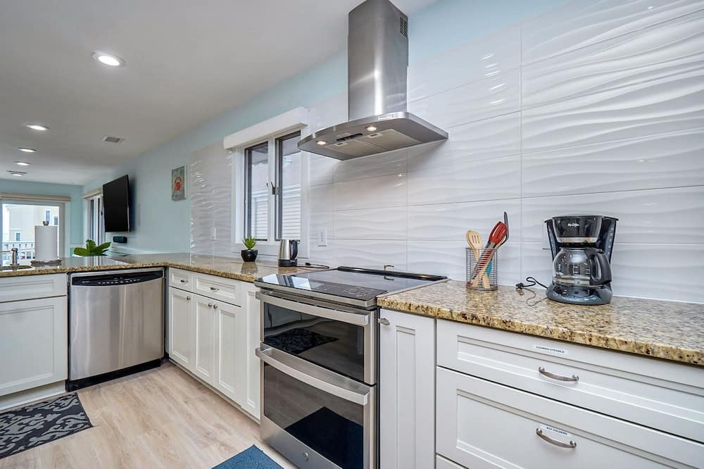 Photo of Kitchen in Northeast Virginia Beach