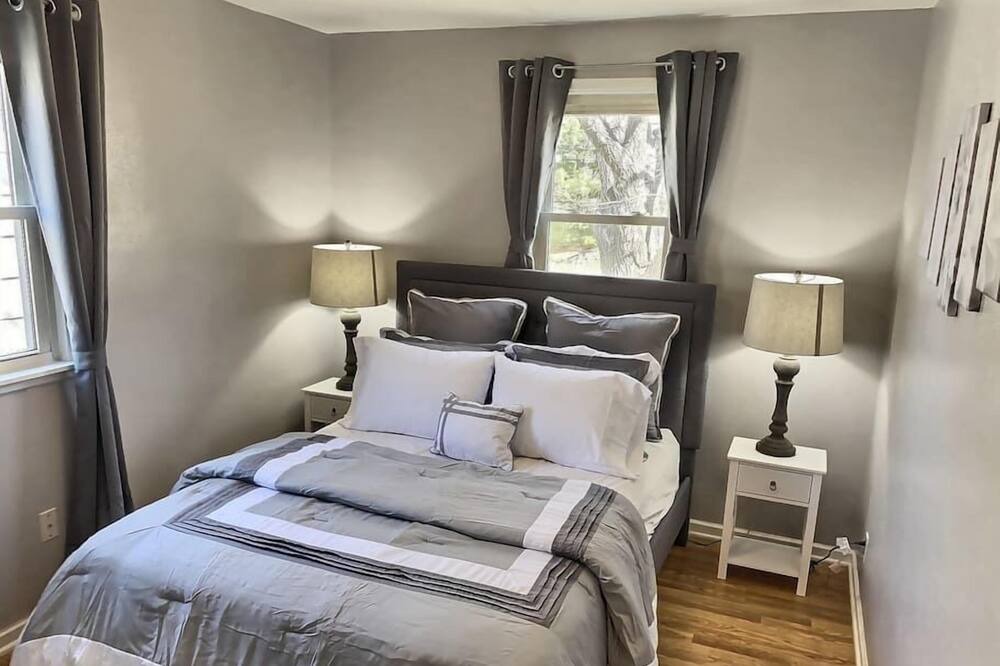Photo of Bedroom in Dayton