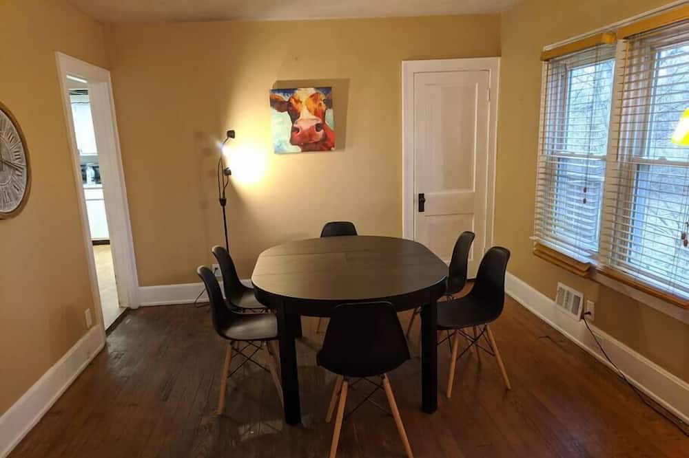 Photo of Bedroom in Loveland