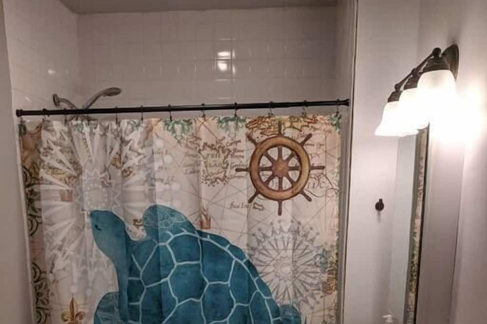 Photo of Bathroom in Loveland