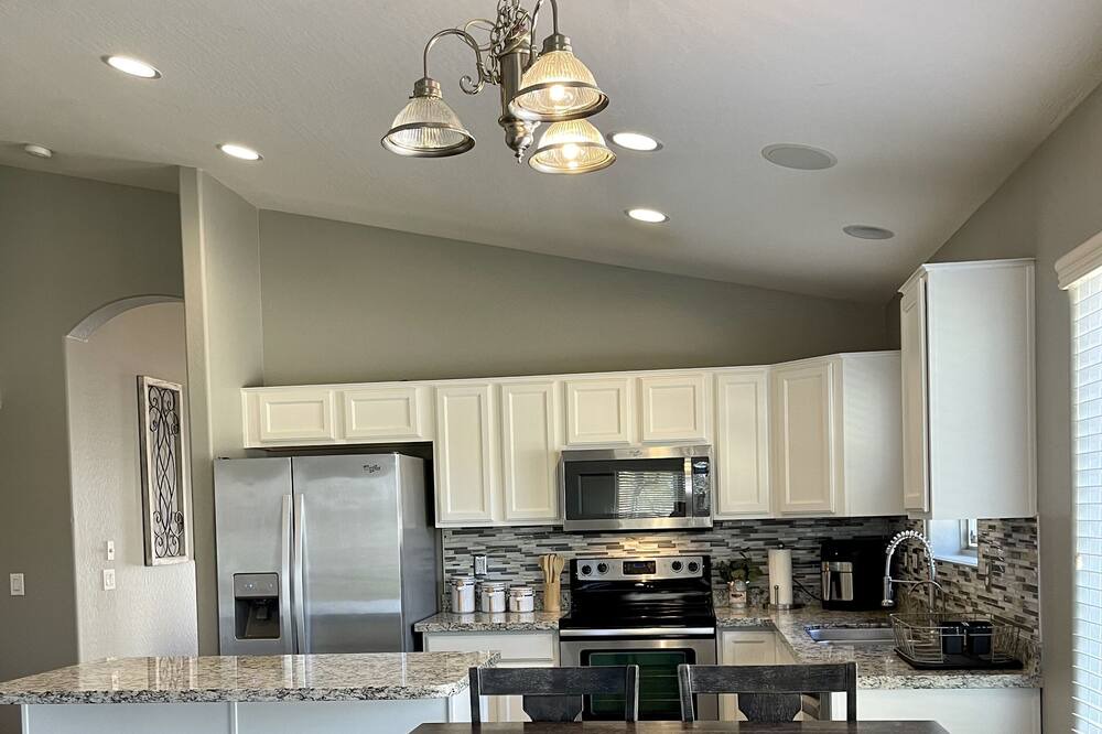 Photo of Kitchen in Sonoran Vista