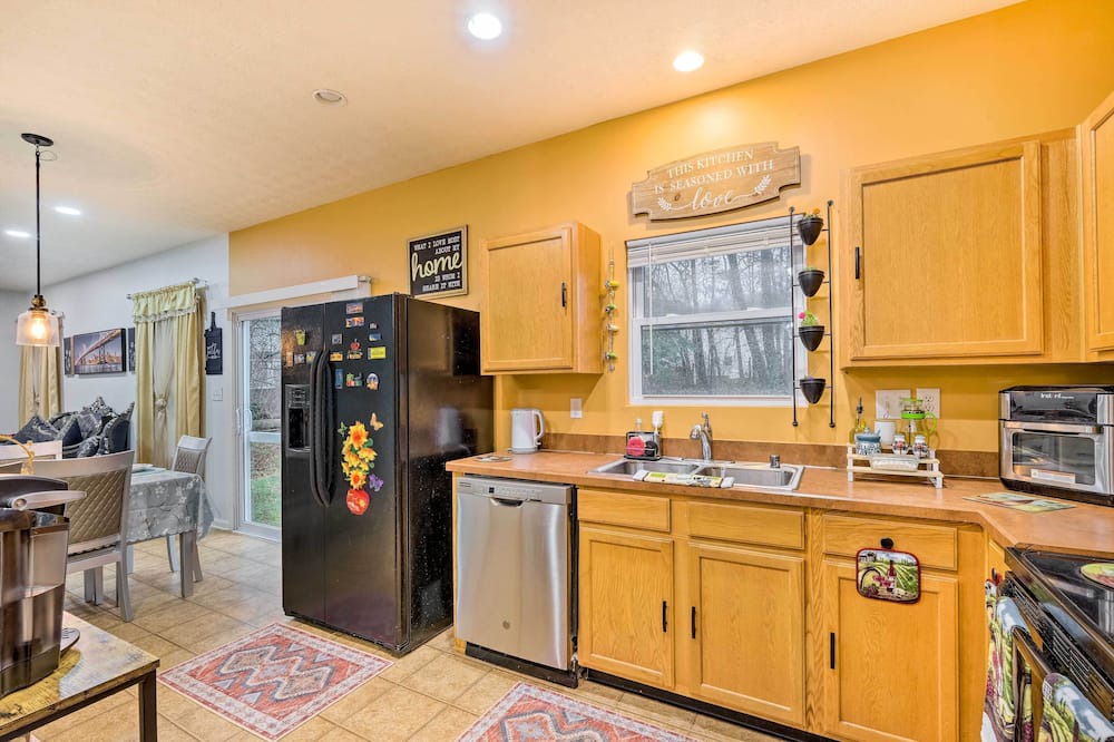 Photo of Kitchen in Buechel