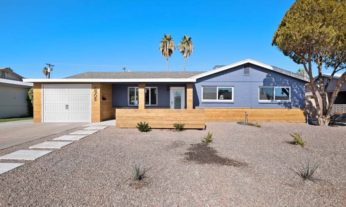 Photo of Outdoor in Papago Parkway